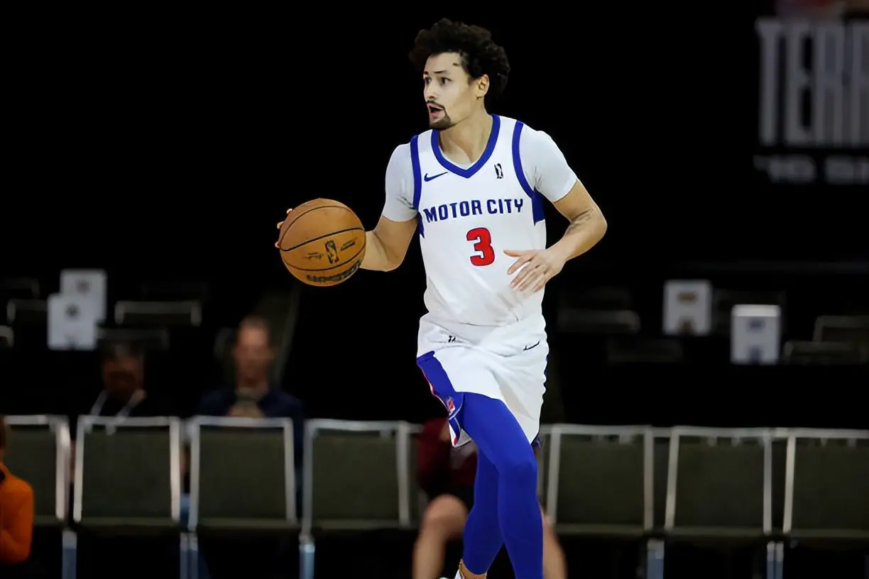 能发挥出来, 到活塞二队