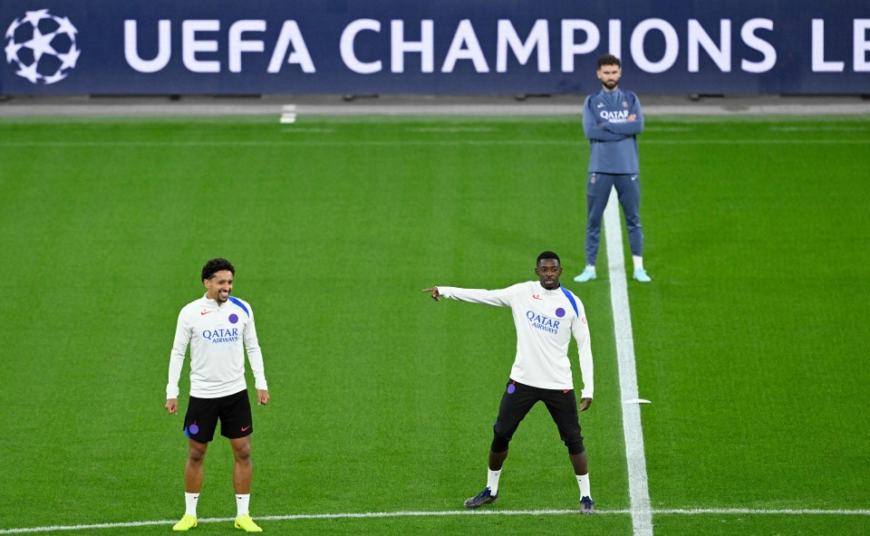 前右, kmVyz, 新华社