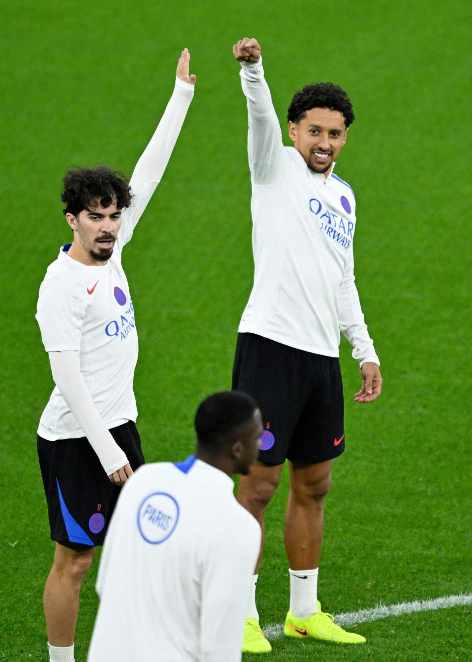 曼队主帅恩, wNv, IFYI